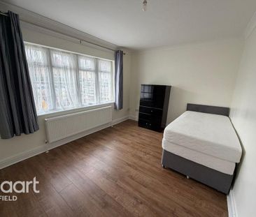 1 bedroom in a house share to rent - Photo 3