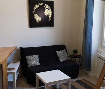 Location - Studio meublé de 19 m² dans immeuble sécurisé - Photo 3