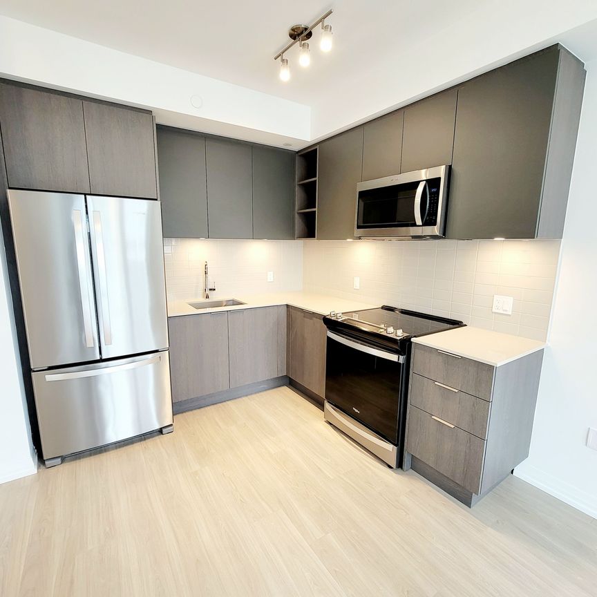 For Lease - 50 Dunfield Avenue Unit# 1215, Toronto, Ontario - Photo 1