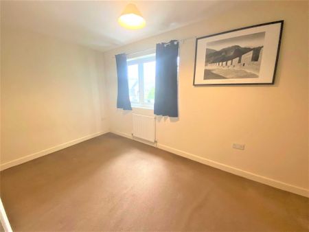 Jade Close, London - Photo 2