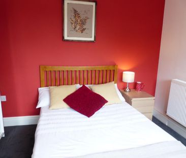 1 bedroom in a house share to rent - Photo 5