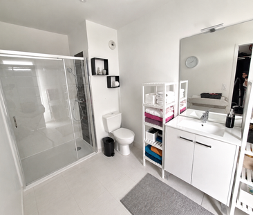 Location Appartement 4 pièces 83m² LES SABLES D’OLONNE 85340 - Photo 1