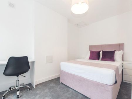 3 bedroom terraced house to rent - Photo 4