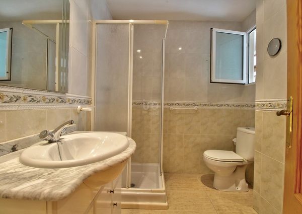 Valencia/València, Valencian Community 46780