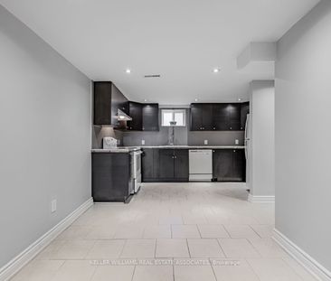 Detached Home For Lease | W8121770 - Photo 2