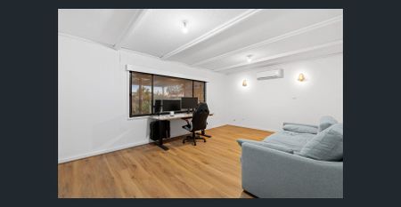 Big Block, Big Entertaining, Brilliant Location! - Photo 4