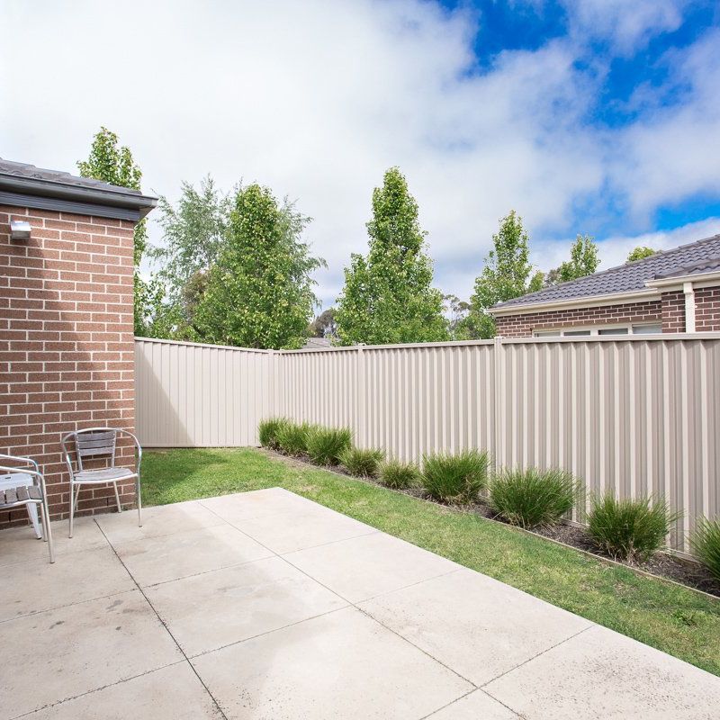 Modern Low Miantenance Townhouse! - Photo 1