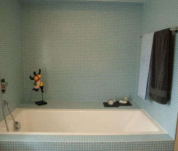 Renovated farmhouse with modern living comfort! - Photo 5