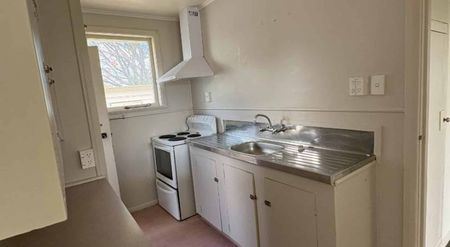 Two bedroom on Barder - Photo 3