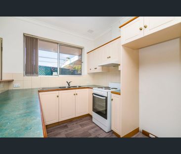5 Jeffery Road, Dianella, WA 6059 - Photo 2