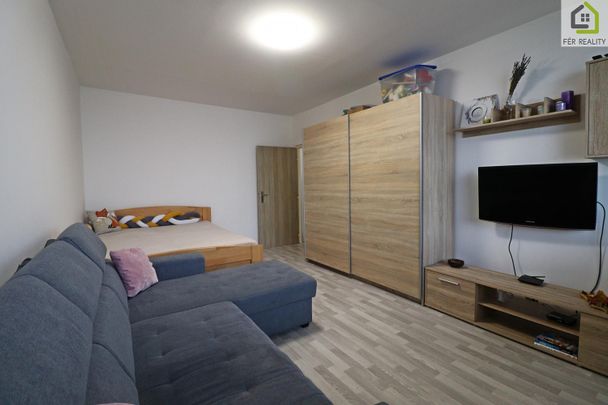 Pronájem bytu 1+1 30 m² - Photo 1