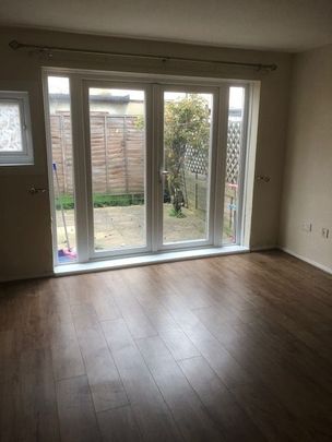 3 Bed Semi-Detached House, Alverstone Road, E12 - Photo 1