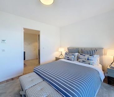 Superbe appartement de 4 pièces rénové avec vue mer - Photo 5