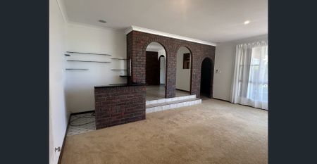 Coastal Charmer - Photo 5