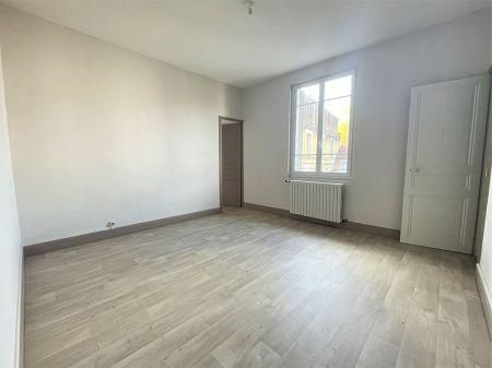 Location - Appartement - 5 pièces - 150.00 m² - montauban - Photo 4