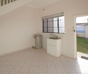 1/251 Wardell Road, Dulwich Hill NSW 2203 - Apartment For Rent | Do... - Photo 5