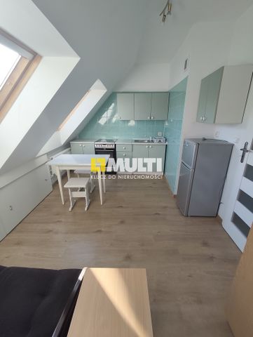 Podzamcze 2-pok. mieszkanie z niezależną kuchnią - Zdjęcie 3