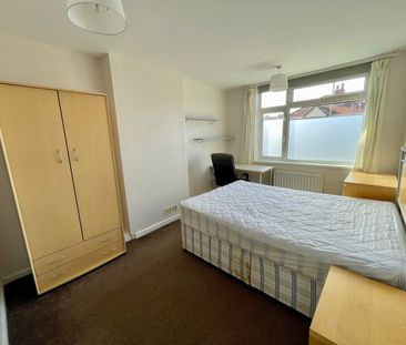 Room in a Shared House, Filton Avenue, BS7 - Photo 5