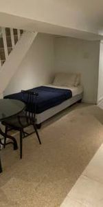 Studio Basement Apartment - Photo 3