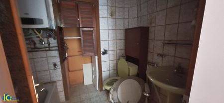 Bastlerhit, große 3,5 Zimmer Altbauwohnung in zentraler Lage des 16. Bezirks - Photo 2