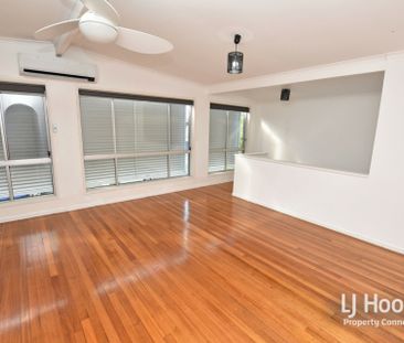 Spacious Family Home with Exceptional Entertaining & Storage - Photo 4