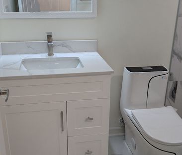 For Lease - 27 Vickery Street, Whitby, Ontario - Photo 6