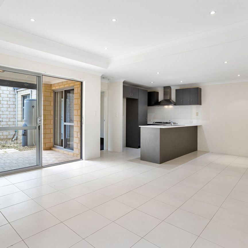 Amazing Location - Photo 1