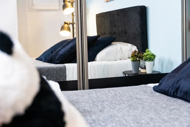 Calle de Lavapiés, Madrid, Community of Madrid 28012 - Photo 1