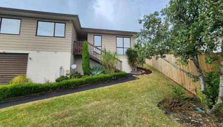 FAMILY HOME - Photo 5