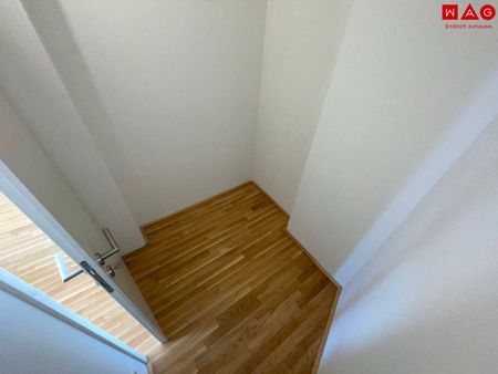 Wohnung mit großem Balkon in den Innenhof! - Photo 5
