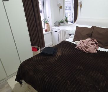 8 Letty Street, Cathays, Cardiff, CF24 4EJ - Photo 2