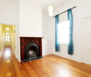 43 Rossmoyne Street, Thornbury VIC 3071 - Photo 2