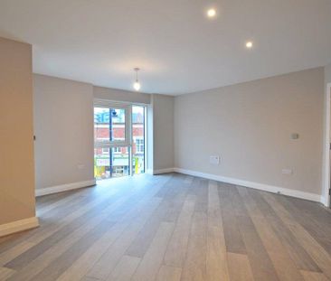 2 bedroom Flat in The Picturehouse, Maidenhead - Photo 3