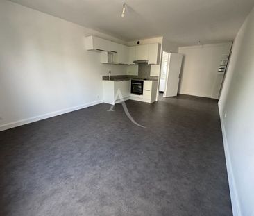 Location Appartement 1 pièce 31m² - Photo 1