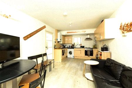 1 bedroom terraced house share to rent - Photo 4