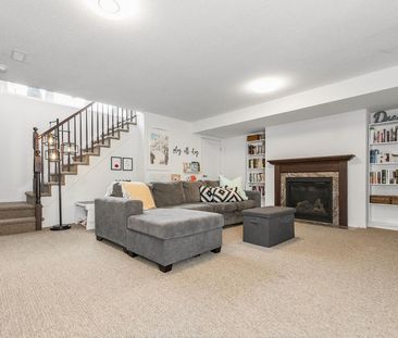 For Lease - 544 Rioja Street, Kanata, Ontario - Photo 2