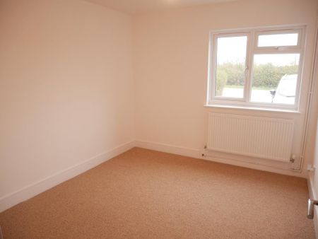 3 bedroom house to rent - Photo 3
