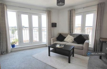 1 bedroom flat to rent - Photo 2
