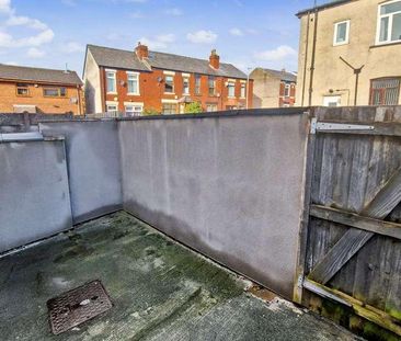 Albert Street, Prestwich, M25 - Photo 4