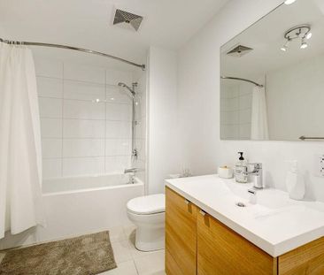 Le Shaughn - Where Montréal comes alive. Live in the pulse of Shaug... - Photo 6