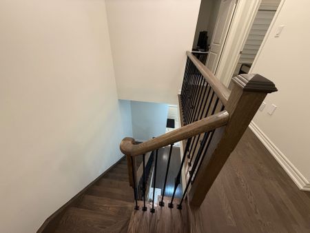 For Lease - 70 FRUITFUL Crescent, Whitby, Ontario - Photo 2