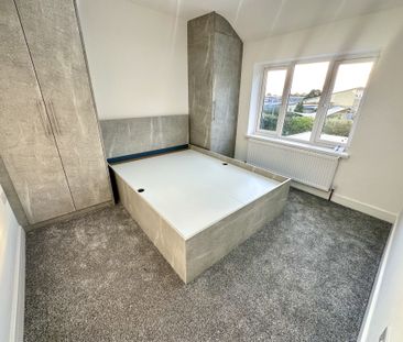 Long Readings Lane, Berkshire, SL2 - Photo 3