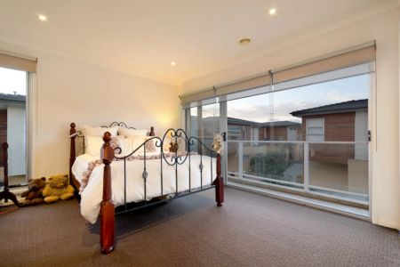 It, and a bit - Photo 4