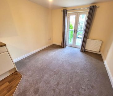 2 bedroom apartment to rent - Photo 3