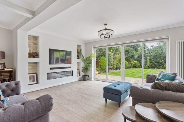 4 bedroom detached house to rent - Photo 1