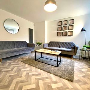 Carlton Street Unit 5 - Photo 2