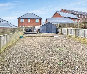 3 bedroom semi-detached house to rent - Photo 3