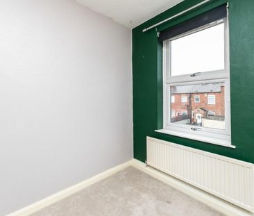 2 bedroom House To Let - Photo 6