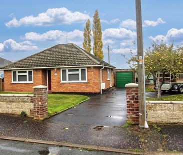 2 Bedroom Bungalow to let - Photo 1