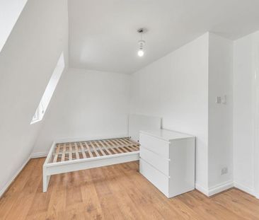 3 bedroom property to rent - Photo 1